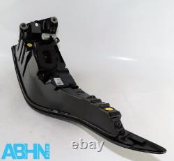 R8D2-13405-AD Feu de hayon arrière gauche extérieur pour Range Rover Evoque L551 (24-25) / D